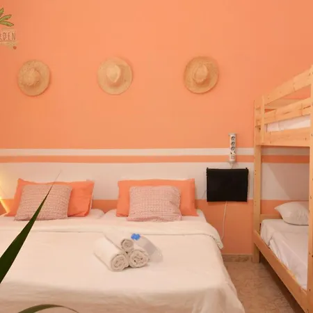 Casa The Garden Palmas בית הארחה 3*