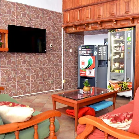 Konukevi Casa The Garden Palmas 3*